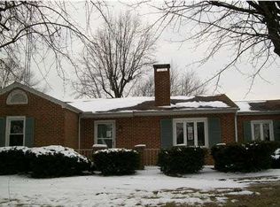 1008 S State Road 61 #1, Winslow, IN