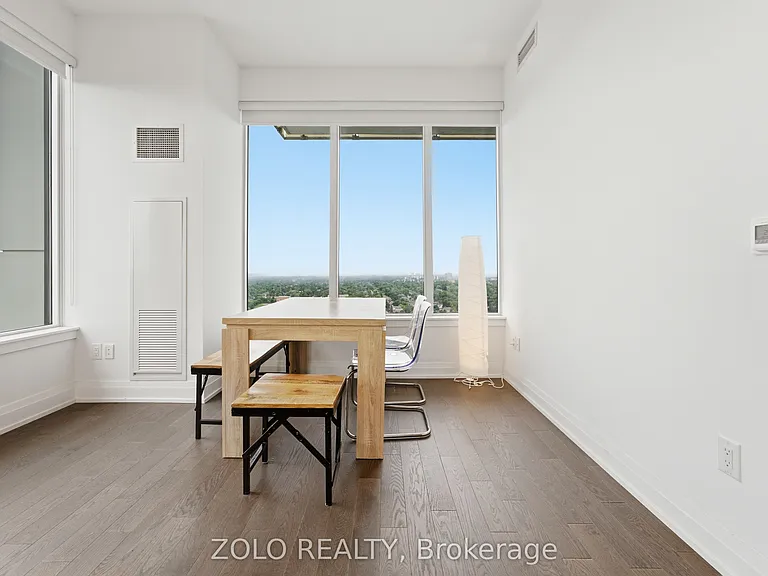 75 Canterbury Pl #Penthouse 303 — Photo 8