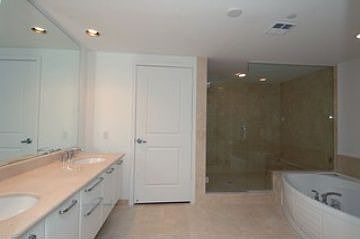 Luxurious Master Bath