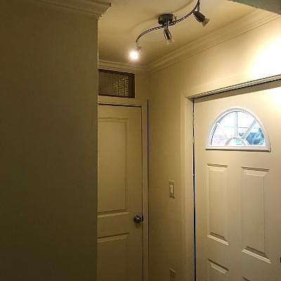 2nd image of 1109 Carolina St