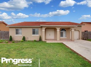 17850 SW 152nd Ave, Miami, FL 33187