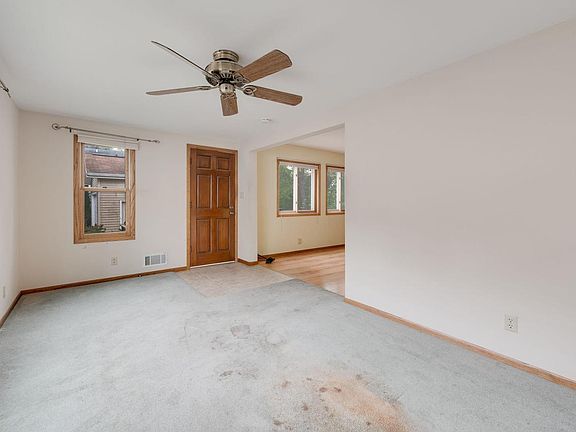 4th image of 2483 N Newhall LANE