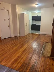 Rented by The SMP Realty Group Corp