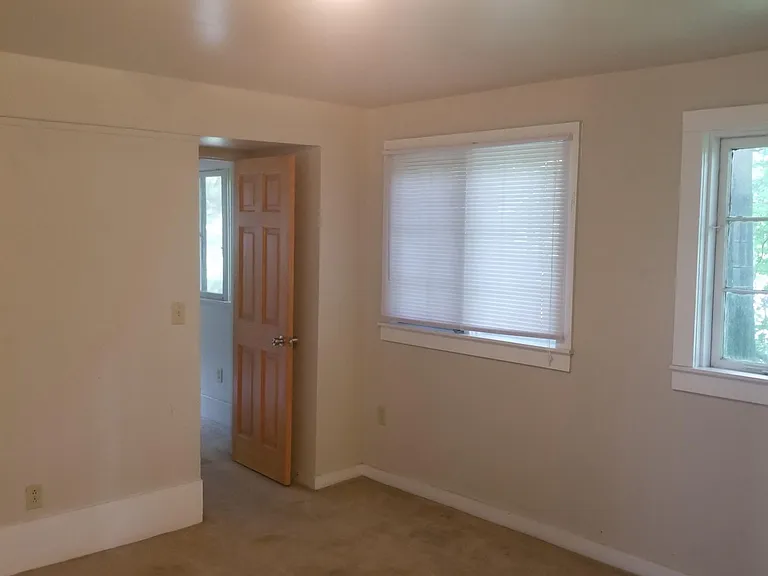 208 Elm St #3 — Photo 5