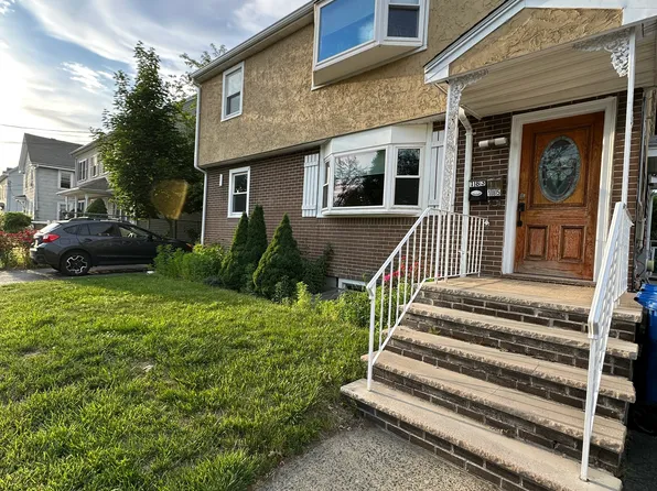183 Grove St, Waltham, MA 02453