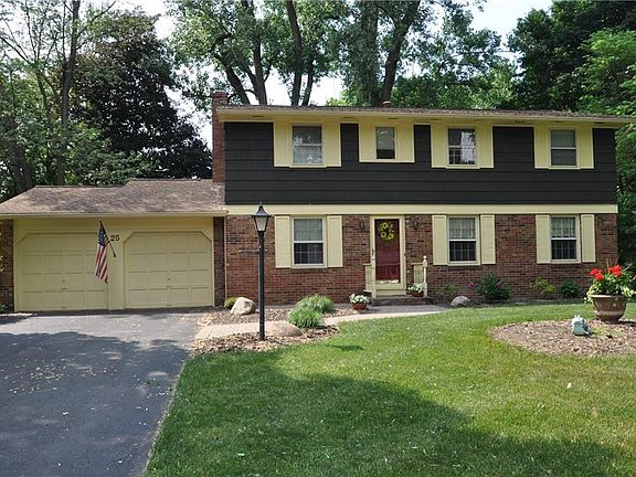 2nd image of 25 Southcross Trl