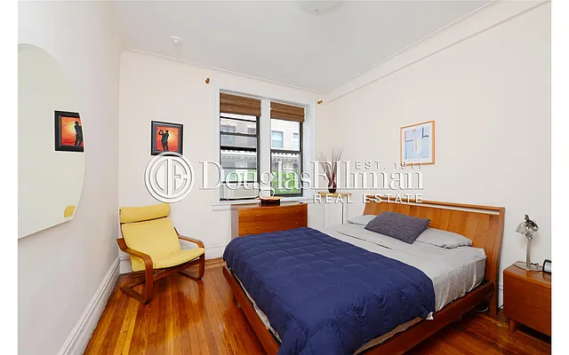 Sold by Douglas Elliman | media 19