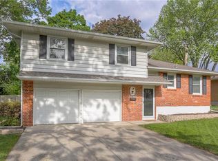 3514 S Rogers Ln, Independence, MO 64055