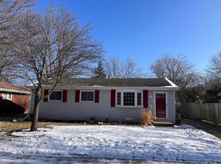 2624 S Kernan Ave, Appleton, WI 54915