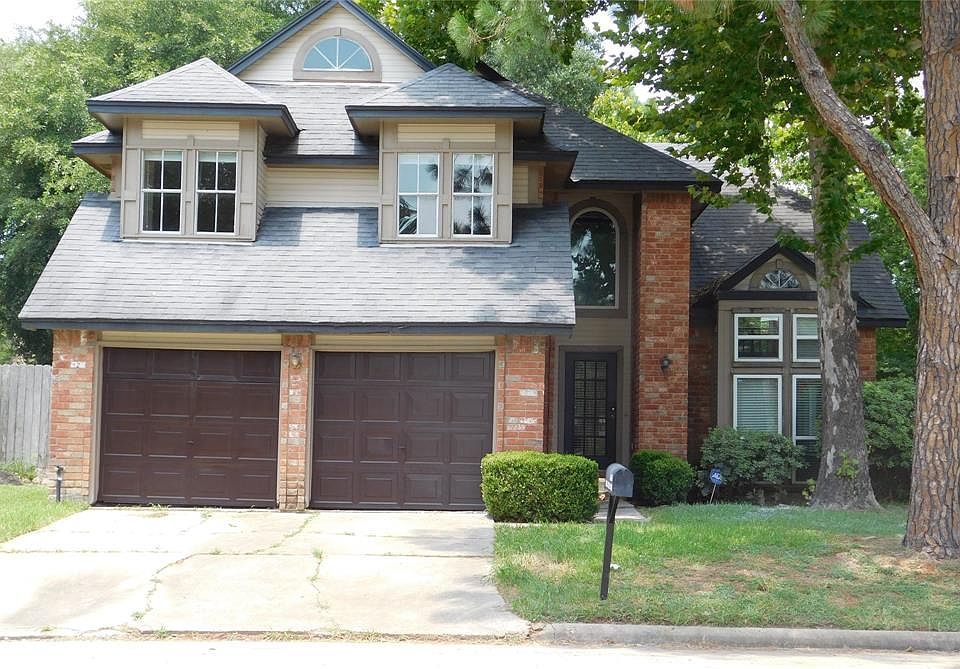 1st image of 13026 Hollow Brook Dr