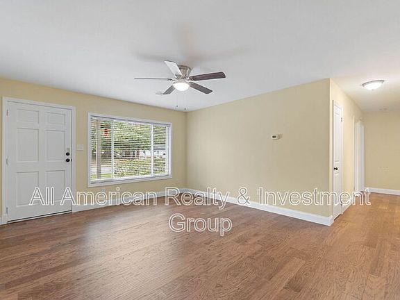 4th image of 234 Holmes Blvd NW