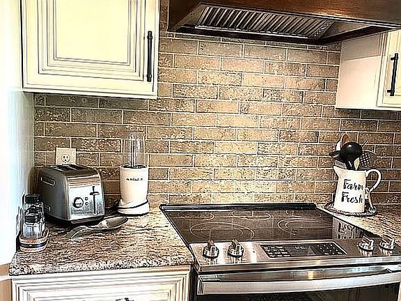 15th image of this home