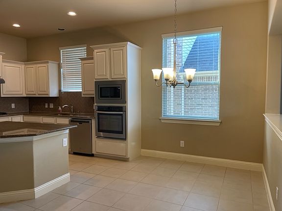 2nd image of 13175 Lanier Dr