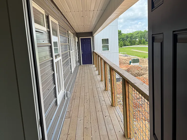 2301 N Center St — Photo 3
