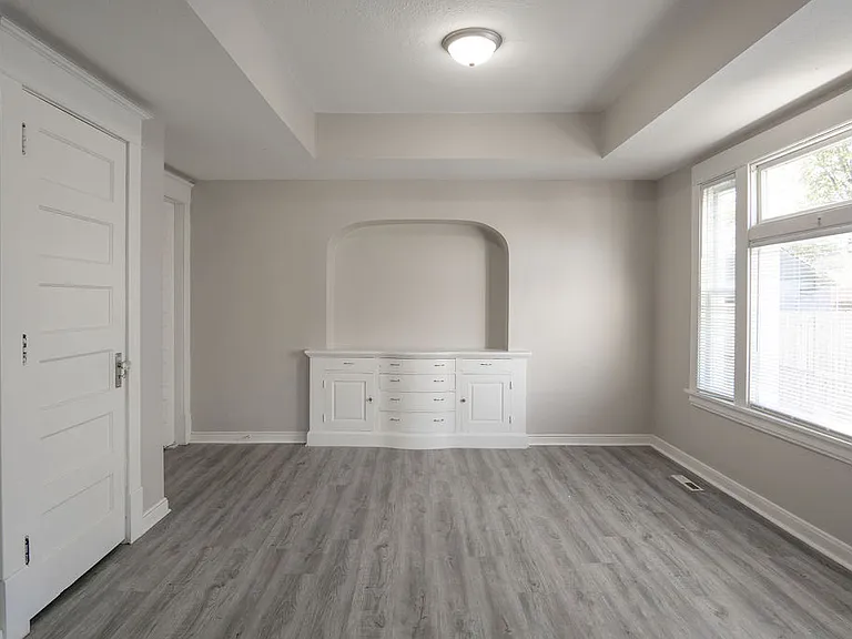 1606 Concordia Ave — Photo 12