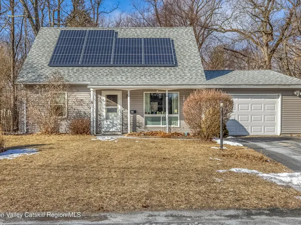 23 Edgewood Drive, Saugerties, NY 12477