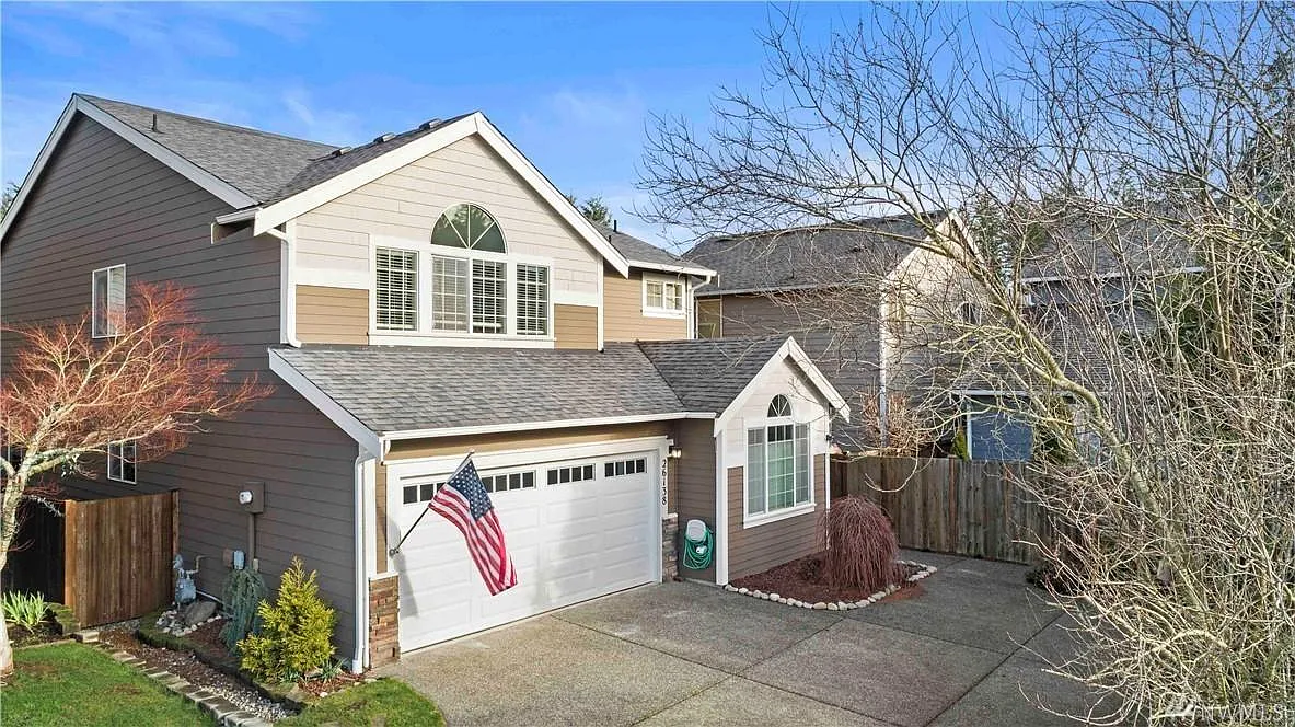 26138 242nd Ct SE — Photo 1
