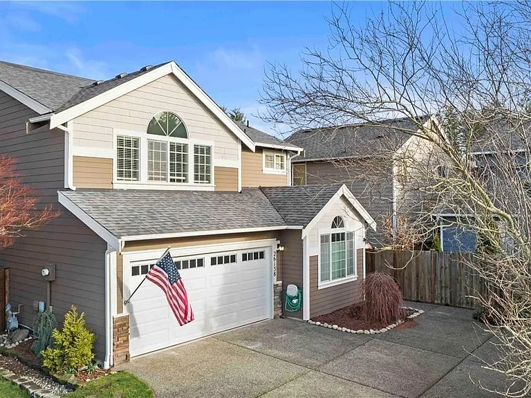 26138 242nd Ct SE — Photo 1