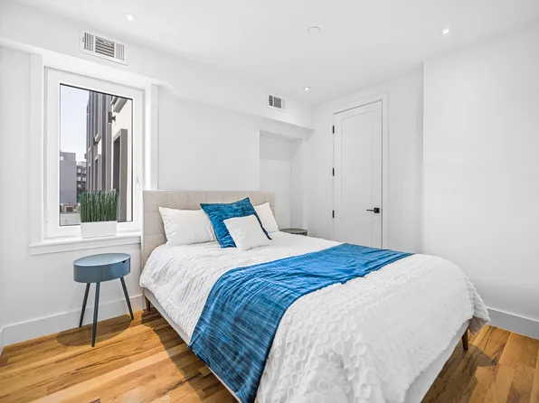 1079 Fulton Street image 2 of 10