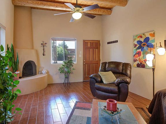 2nd image of 2909 Pueblo Alto