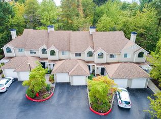 3916 Carman Dr, Lake Oswego, OR 97035