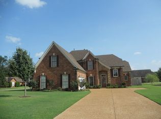 97 Elm Creek Cv, Collierville, TN 38017