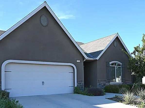 6764 E Redlands Ave, Fresno, CA 93727