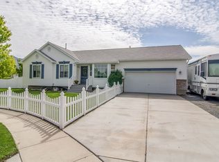 790 Country Clb, Tooele, UT 84074