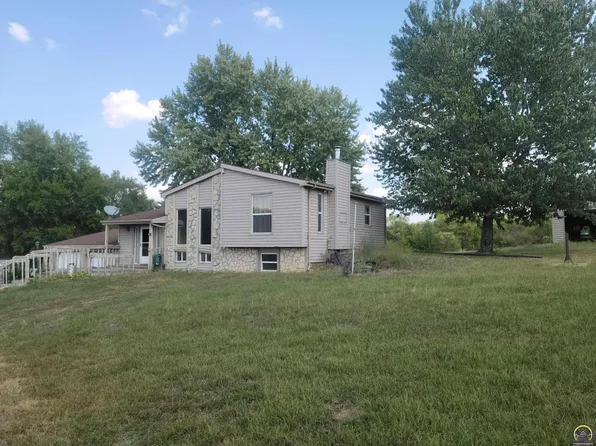 7138 SW Auburn Rd, Auburn, KS 66402