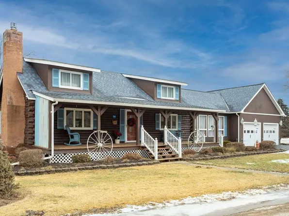 34 Rumseys Rd, Westfield, PA 16950