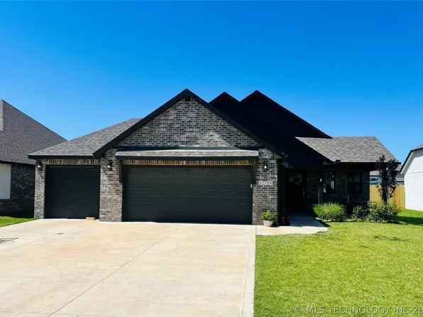 22709 E 103rd St S, Broken Arrow, OK 74014