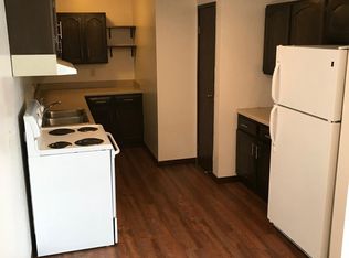 202 Royal Ct APT 10, Appleton, WI 54915