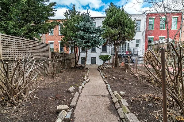 Sold by Block & Lot Real Estate | media 26