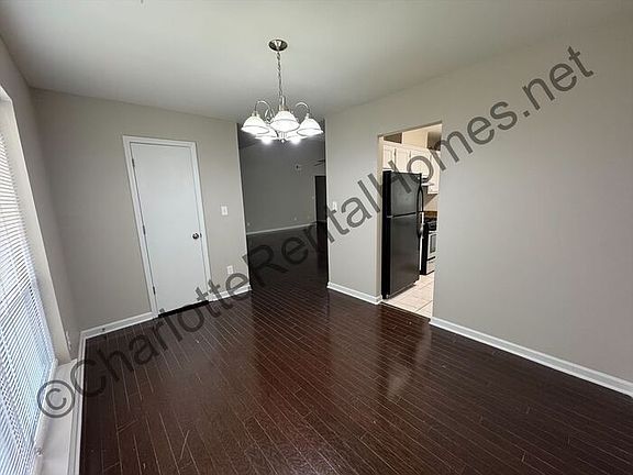 5th image of 6533 Thamesmead Ln