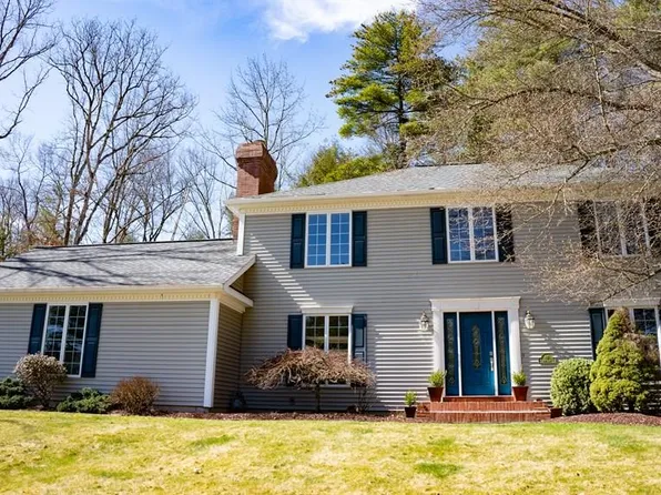 44 Hemlock Ln, Painted Post, NY 14870