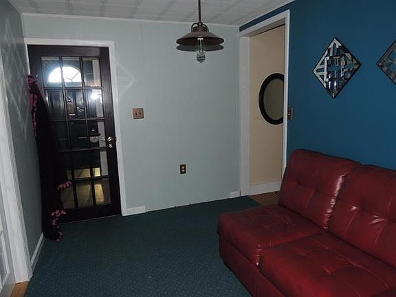 5th image of 14 Bates Ter