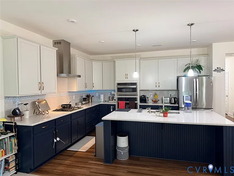 10861 Farmstead Mill Ln — Photo 1