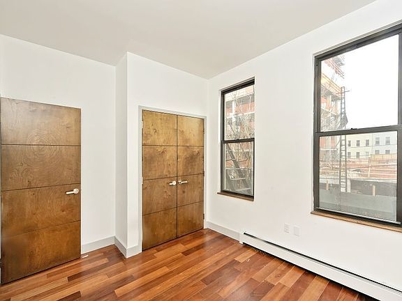 2nd image of 90 Starr St #2BB