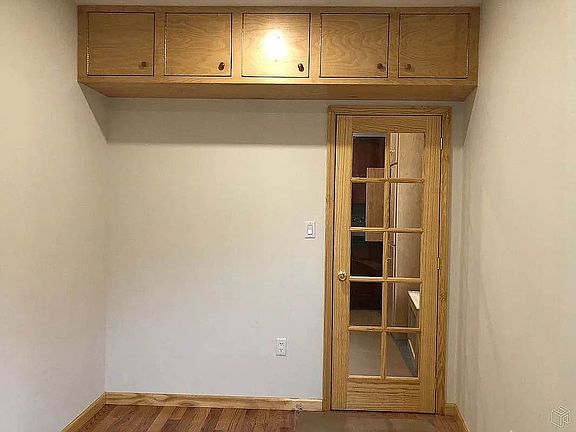 4th image of 192 Mott St #2