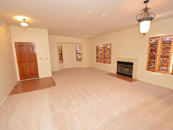 5th image of 7614 N Sonoma Way
