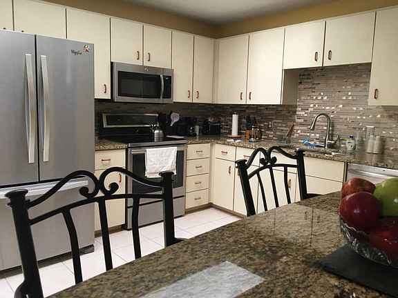 5th image of 1807 Sixty Oaks Ln