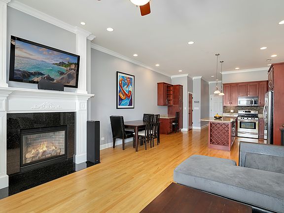 4th image of 3223 N Francisco Ave Unit 4A