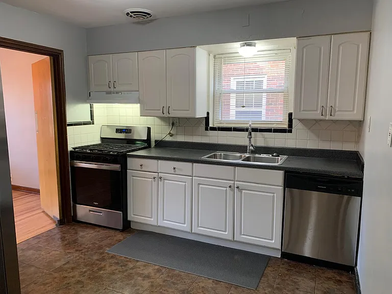 7109 Dartmouth Ave — Photo 11