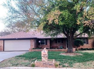 2302 Briarcrest, Duncan, OK 73533