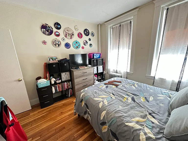 8 Vinal St #33 — Photo 4