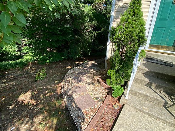 2nd image of 115 College Station Dr