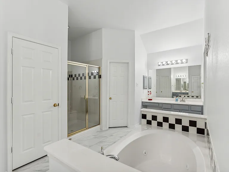 1501 Ector Dr — Photo 17