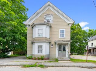 16 Temple St, Auburn, ME 04210