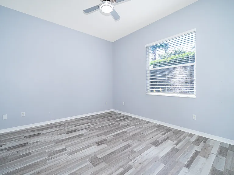 8119 Lake Crowell Cir — Photo 31