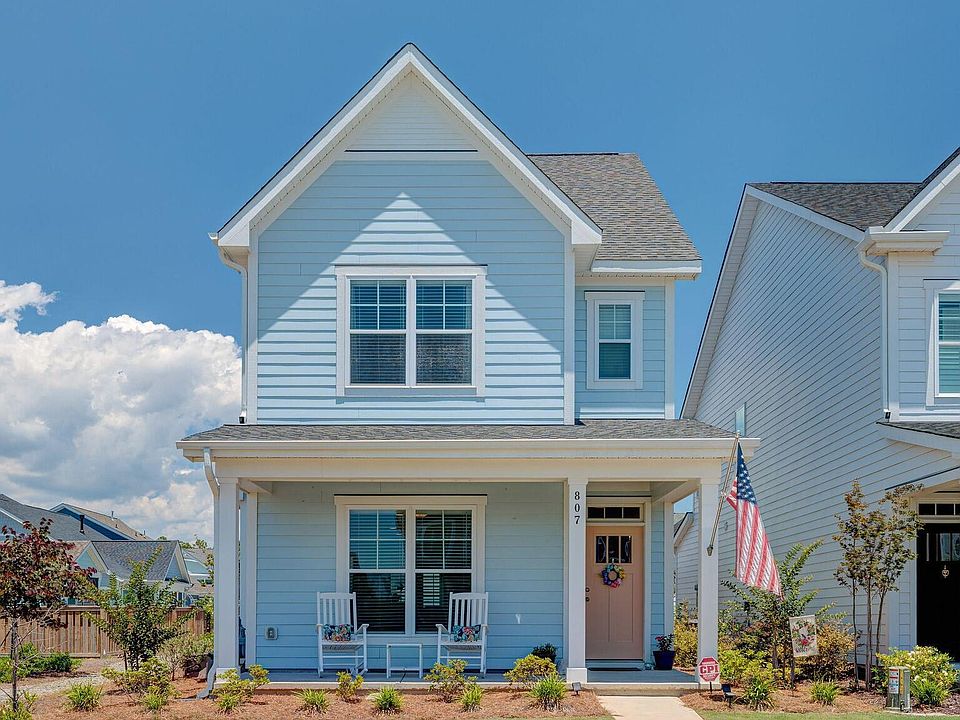 1st image of 807 Edgerton Drive